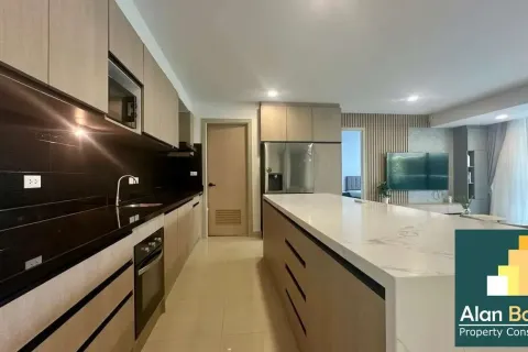 Condominio de 4 dormitorios en Pattaya, Tailandia № 211416 - foto 12