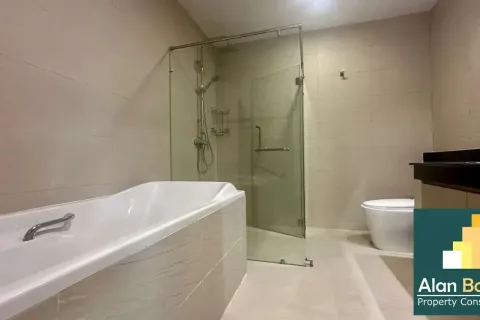 Condominio de 4 dormitorios en Pattaya, Tailandia № 211416 - foto 16