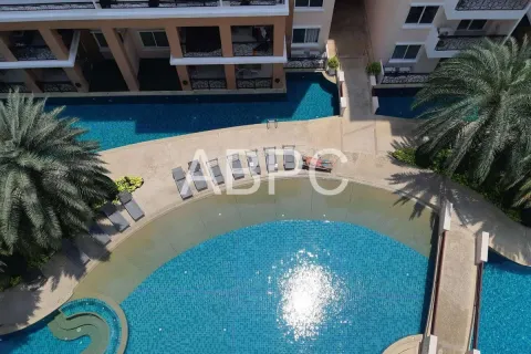 Condo on Jomtien Beach, Pattaya, Thailand, 2 bedrooms  № 211419