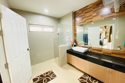 Дом в Паттайе, Таиланд с 3 спальнями  № 142085 - фото 11