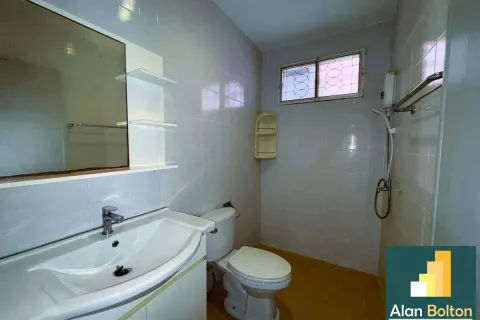 Casa de 3 dormitorios en Pattaya, Tailandia № 211177 - foto 18