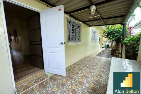 Casa de 3 dormitorios en Pattaya, Tailandia № 211177 - foto 13