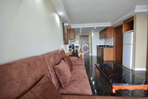 Condominio de 2 dormitorios en Jomtien Beach, Pattaya, Tailandia № 211178 - foto 11