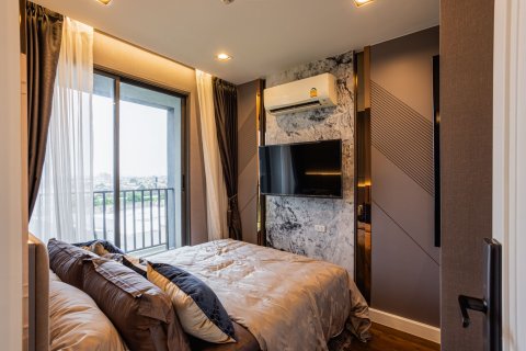 Condo à Lat Phrao, Bangkok, Thaïlande, 2 chambres  № 144717 - photo 2