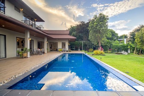 House in Chiang Mai, Thailand 5 bedrooms № 119935 - photo 23
