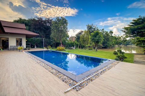House in Chiang Mai, Thailand 5 bedrooms № 119935 - photo 24