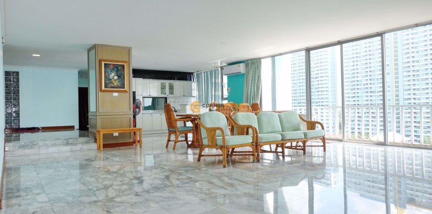 Studio in the Condo on Jomtien Beach, Pattaya, Thailand  № 53730