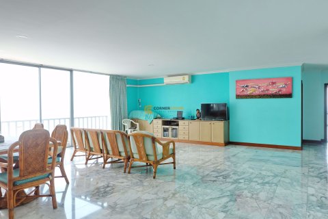 Studio in the Condo on Jomtien Beach, Pattaya, Thailand  № 53730 - photo 4