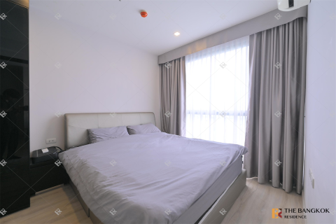 Condo in Bangkok, Thailand, 2 bedrooms № 188626 - photo 1