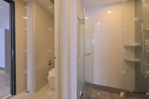 Condo in Bangkok, Thailand, 2 bedrooms № 188626 - photo 6