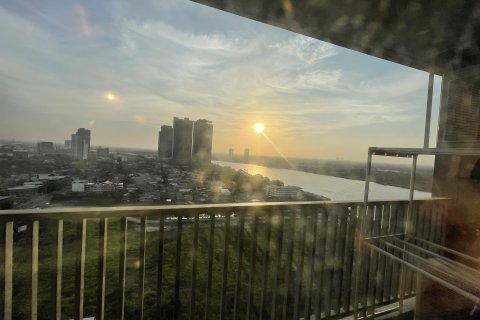 Condo à Nonthaburi, Thaïlande, 2 chambres  № 142499 - photo 8