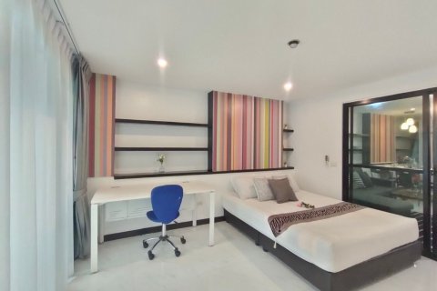 Студия в кондо в Банг Раке, Бангкок, Таиланд № 137338 - фото 10