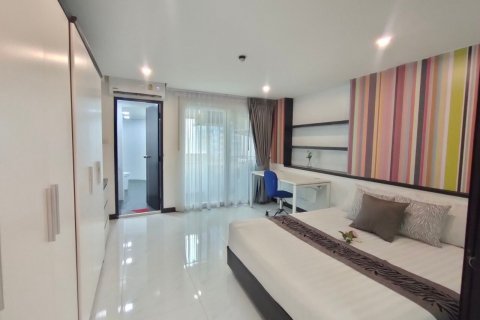 Студия в кондо в Банг Раке, Бангкок, Таиланд № 137338 - фото 9