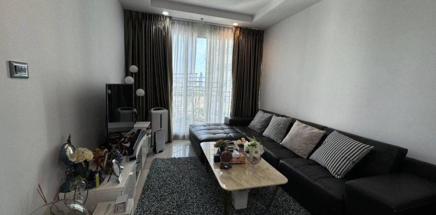 Кондоминиум с 2 спальнями в Хуай Кванге, Бангкок, Таиланд № 152335