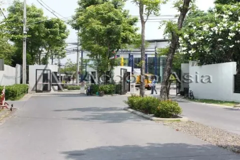 Haus in Suan Luang, Bangkok, Thailand 4 Schlafzimmer № 215554 - Foto 15