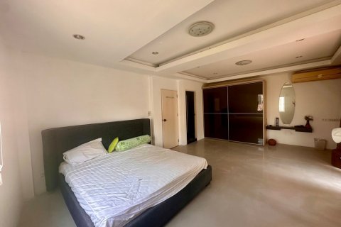 Таунхаус в Бангкоке, Таиланд с 5 спальнями  № 119156 - фото 15