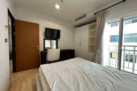 Studio in the Condo in Watthana, Bangkok, Thailand  № 157954 - photo 5