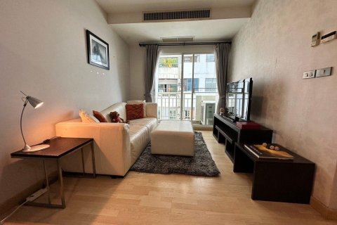 Studio in the Condo in Watthana, Bangkok, Thailand  № 157954