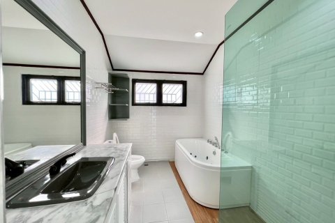 House in Pattaya, Thailand 3 bedrooms № 157951 - photo 25