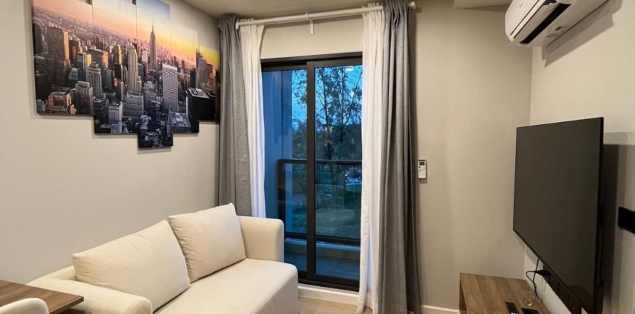 Studio in the Condo in Phuket, Thailand  № 157950