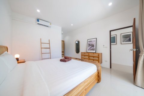 Villa in Phuket, Thailand 2 bedrooms № 160777 - photo 17
