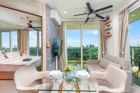 Studio dans le Condo à Pattaya, Thaïlande  № 172088 - photo 12