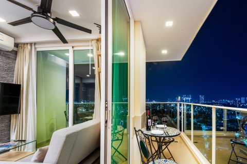 Studio dans le Condo à Pattaya, Thaïlande  № 172088 - photo 11