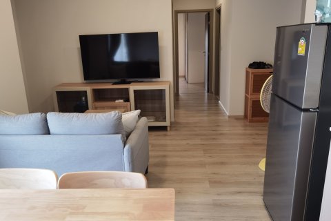 Кондоминиум с 2 спальнями в Чатучаке, Бангкок, Таиланд № 172093 - фото 3