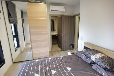 Кондоминиум с 2 спальнями в Чатучаке, Бангкок, Таиланд № 172093 - фото 4