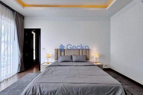 Casa de 2 dormitorios en Pattaya, Tailandia № 209334 - foto 16