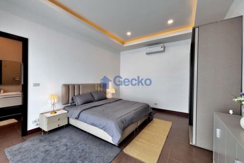 Casa de 2 dormitorios en Pattaya, Tailandia № 209334 - foto 14