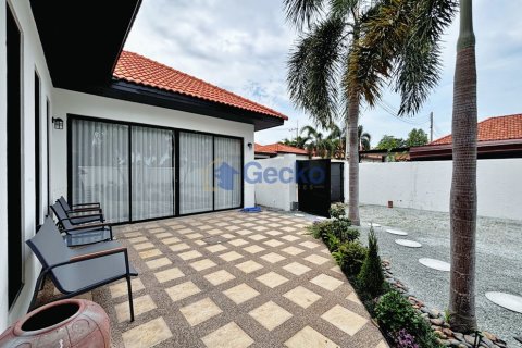 Casa de 2 dormitorios en Pattaya, Tailandia № 209334 - foto 27