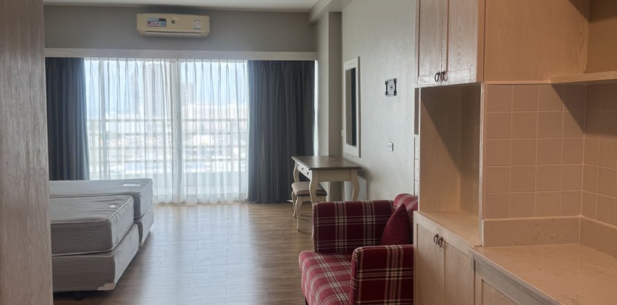 Studio in the Condo in Pattaya, Thailand  № 164675