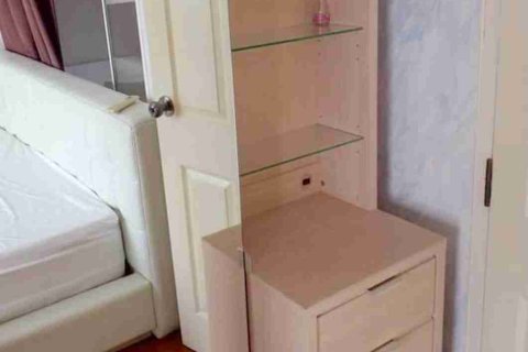 Condo in Thonburi, Bangkok, Thailand, 1 bedroom  № 183600 - photo 6