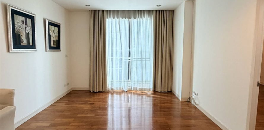 Condo in Bangkok, Thailand, 1 bedroom  № 199823