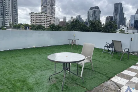 Eigentumswohnung in Watthana, Bangkok, Thailand, 2 Schlafzimmer № 217223 - Foto 17