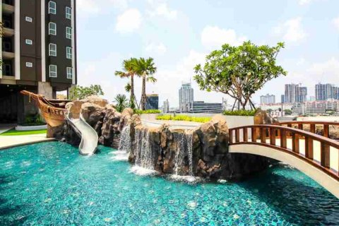 Studio dans le Condo à Bangkok, Thaïlande № 208856 - photo 4