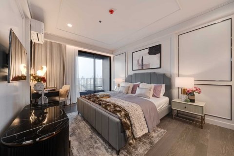 Penthouse in Bangkok, Thailand 3 bedrooms № 166095 - photo 2