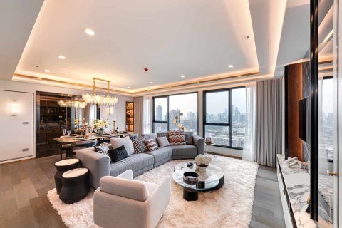 Penthouse in Bangkok, Thailand 3 bedrooms № 166095 - photo 6