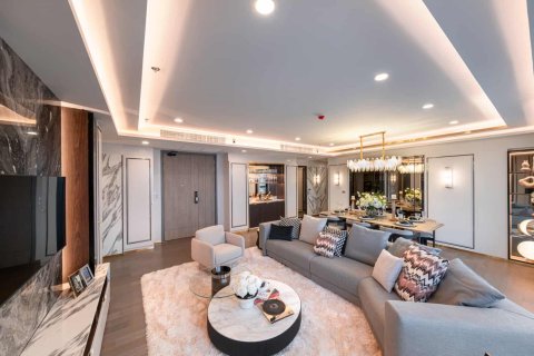 Penthouse in Bangkok, Thailand 3 bedrooms № 166095 - photo 5