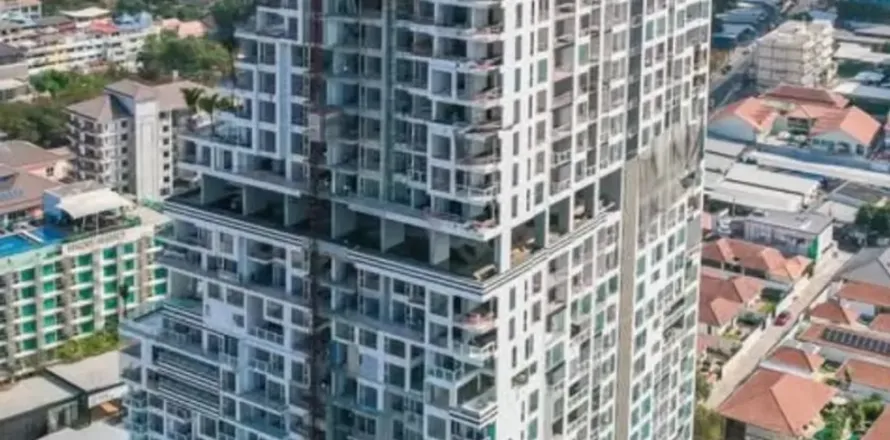 Condominio de 3 dormitorios en Pattaya, Tailandia № 210775