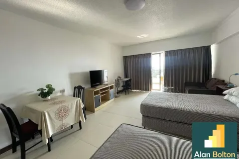 Estudio en el condominio en Jomtien Beach, Pattaya, Tailandia № 210772 - foto 13