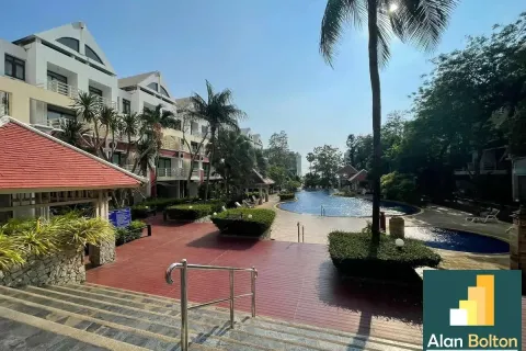 Estudio en el condominio en Jomtien Beach, Pattaya, Tailandia № 210772 - foto 11