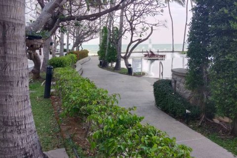 Condo à Hua Hin, Thaïlande, 2 chambres № 163391 - photo 2