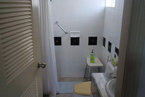 Condo à Hua Hin, Thaïlande, 2 chambres № 163391 - photo 15