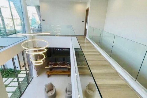 Villa in Phuket, Thailand 3 bedrooms № 163387 - photo 9