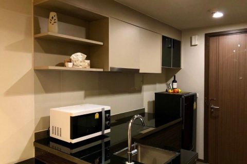 Studio in Phaya Thai, Bangkok, Thailand № 163388 - photo 5