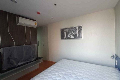 Condo à Bang Rak, Bangkok, Thaïlande, 2 chambres  № 163386 - photo 8