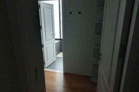 Condo à Bang Rak, Bangkok, Thaïlande, 2 chambres  № 163386 - photo 10