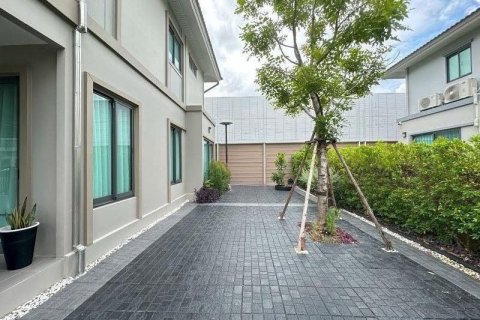 Дом в Фаси Чароене, Бангкок, Таиланд с 4 спальнями  № 153689 - фото 19